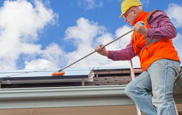 Taobh A Tuath Loch Aineort soft wash roof cleaning